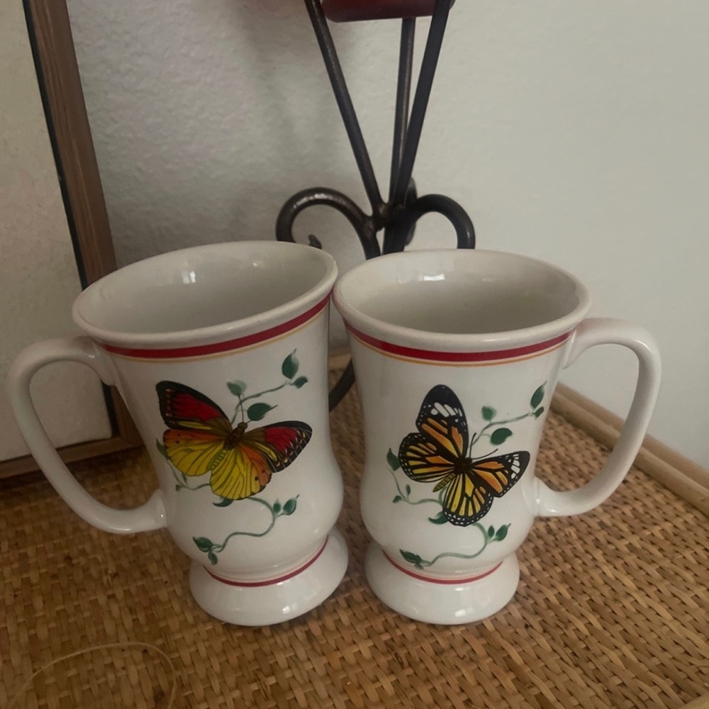 Bi Inc Butterfly Pedestal Coffee Mug Set of 2